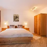 Bristolino 萨斯费