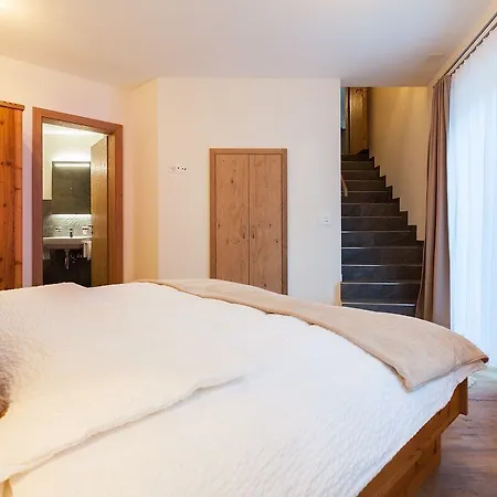 Bristolino Apartmán *